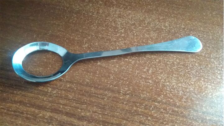 A dumb spoon